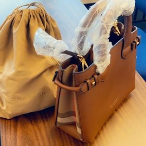 Med Size Burberry Bag